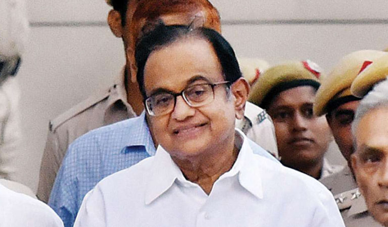 ಬಂಧನದಲ್ಲಿದ್ದರೂ ಮೋದಿ ಸರ್ಕಾರವನ್ನು ಬಿಡದೇ ಟ್ರೋಲ್ ಮಾಡುತ್ತಿರುವ ಪಿ.ಚಿದಂಬರಂ