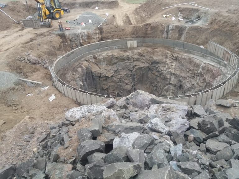 ವಿಜಯಪುರ ಜಿಪಂ ಲೂಟಿಗೆ ನಿಂತ ಭ್ರಷ್ಟ ಲಮಾಣಿ ಸಹೋದರರು…!