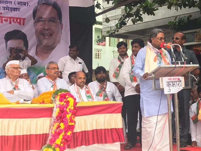 ನಿದ್ರಿಸುತ್ತಿರುವವರನ್ನು ಎಬ್ಬಿಸಬಹುದು, ನಿದ್ರಿಸುತ್ತಿರುವಂತೆ ನಟಿಸುವವರನ್ನು ಎಬ್ಬಿಸುವುದು ಅಸಾಧ್ಯ: ಸಿದ್ದರಾಮಯ್ಯ..