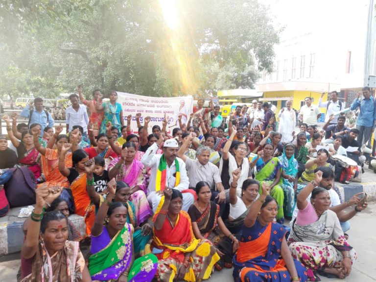 ಮುಖ್ಯಮಂತ್ರಿಗಳೆ, ಮದ್ಯ ನಿಷೇಧಕ್ಕಾಗಿ ಸಭೆ ಕರೆಯಿರಿ: ನೂರಾರು ತಾಯಂದಿರ ಆಕ್ರಂದನ..