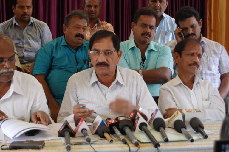 ತುಮಕೂರಿನ ಸ್ಮಾರ್ಟ್ ಸಿಟಿ ಅವ್ಯವಹಾರ: ಸಂಸದ ಬಸವರಾಜ್‌, ಸೊಗಡು ನಡುವೆ ಭಿನ್ನಾಭಿಪ್ರಾಯ..