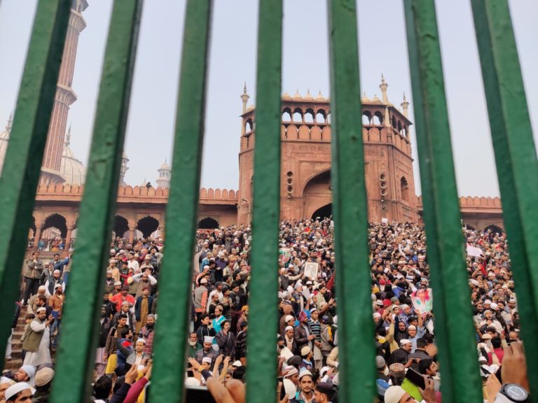 ಕೈಯಲ್ಲಿ ಸಂವಿಧಾನದ ಪೀಠಿಕೆ, ಬಾಯಲ್ಲಿ ಜೈ ಭೀಮ್‌ ಘೋಷಣೆ: ಭೀಮ್ ಆರ್ಮಿ ಚಂದ್ರಶೇಖರ್ ಆಜಾದ್ ನೇತೃತ್ವದಲ್ಲಿ ಭಾರೀ ಪ್ರತಿಭಟನೆ