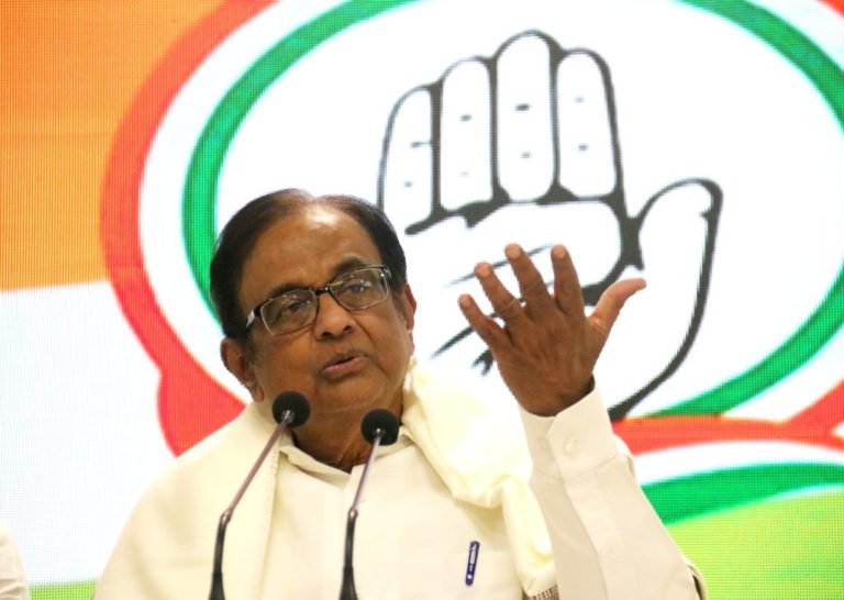 ‘ಯಾರಿಗೆ ಗೊತ್ತು, ಆರ್ಥಿಕ ಸಚಿವರು UPAಯನ್ನು ದೂಷಿಸಬಹುದು’: ಯೆಸ್‌ ಬ್ಯಾಂಕ್ ಬಿಕ್ಕಟ್ಟಿನ ಬಗ್ಗೆ ಚಿದಂಬರಂ ವ್ಯಂಗ್ಯ