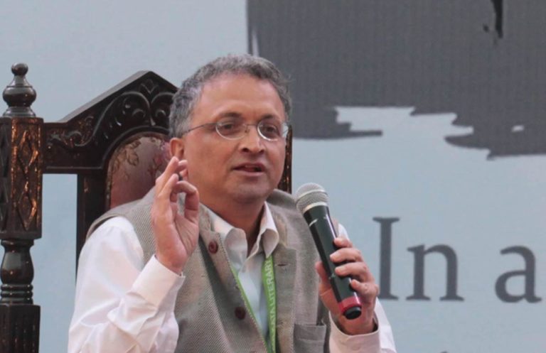 ರಾಹುಲ್‌ ಗಾಂಧಿಯನ್ನು ಆರಿಸಿ ಕೇರಳದ ಜನ ತಪ್ಪು ಮಾಡಿದಿರಿ.. – ರಾಮಚಂದ್ರ ಗುಹಾ