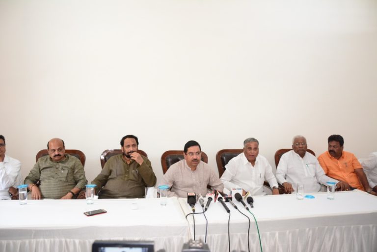 ಉಪಮುಖ್ಯಮಂತ್ರಿಗಳ ಅಗತ್ಯವಿದೆಯೇ? : ರೇಣುಕಾಚಾರ್ಯ ಪುನರುಚ್ಚಾರ!