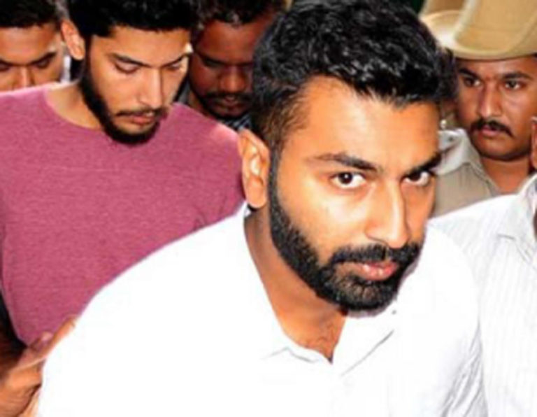 ಹಿಟ್‌ ಅಂಡ್‌ ರನ್‌ ಕೇಸ್‌ ಆರೋಪಿಗೆ ಕಾರು ಸ್ಟಾ‌ರ್ಟ್‌ ಮಾಡಲು ಸಹ ಬರುವುದಿಲ್ಲ! ನಲಪಾಡ್‌ಗೆ ನೊಟೀಸ್‌ ಕೊಟ್ಟ ಪೊಲೀಸರು.