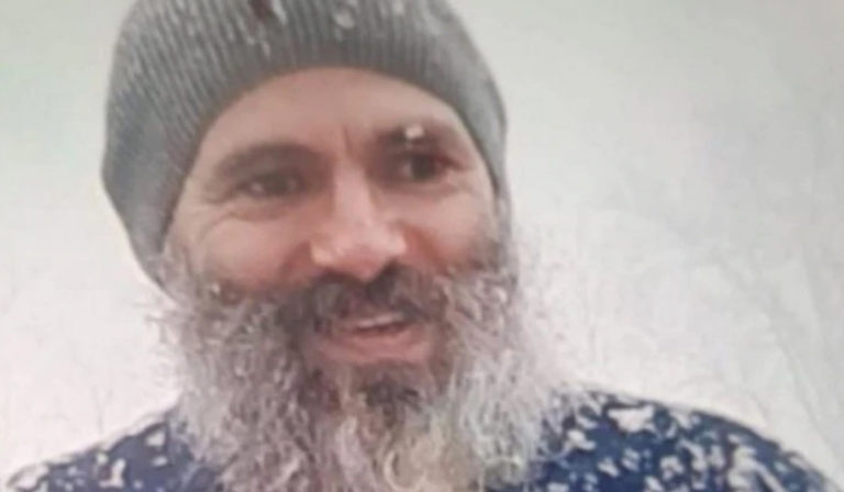 ಓಮರ್‌ ಅಬ್ದುಲ್ಲ ಬಂಧನ ಪ್ರಕರಣ: ಜಮ್ಮು ಕಾಶ್ಮೀರಕ್ಕೆ ನೋಟಿಸು ನೀಡಿದ ಸುಪ್ರೀಂ ಕೋರ್ಟ್