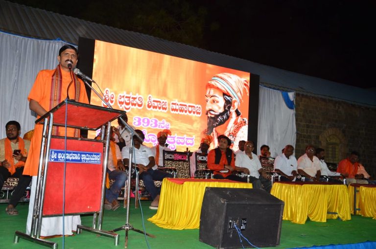 ಪಾಕ್ ಜಿಂದಾಬಾದ್ ಎಂದವರ ನಾಲಿಗೆ ಕತ್ತರಿಸಿ : ಮತ್ತೆ ಪ್ರಚೋದಾನಕಾರಿ ಹೇಳಿಕೆ ನೀಡಿದ ಅಂದೋಲಾ ಶ್ರೀ