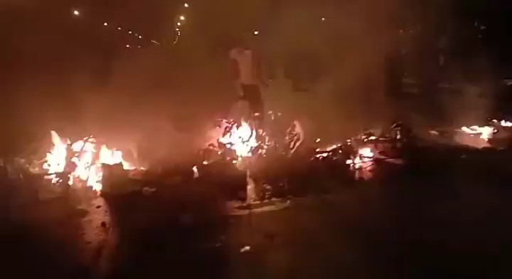 ಗುಜರಾತ್: ಊರಿಗೆ ಕಳುಹಿಸುವಂತೆ ಆಗ್ರಹಿಸಿ ಕೂಲಿ ಕಾರ್ಮಿಕರ ಪ್ರತಿಭಟನೆ – 70 ಬಂಧನ