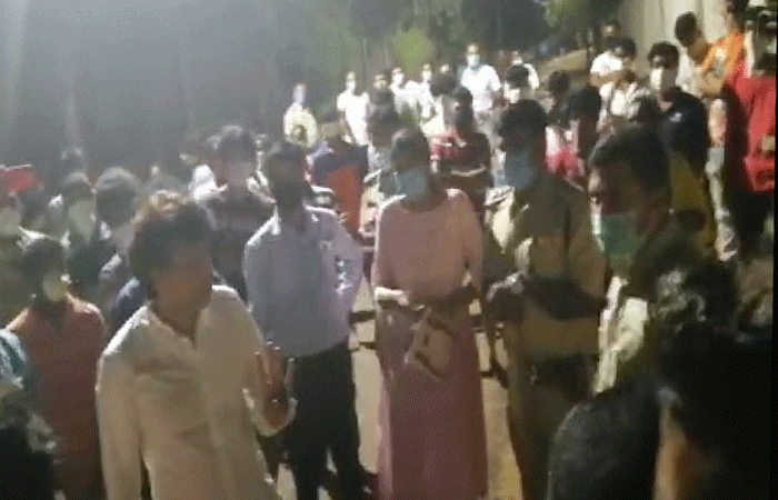 ಈ ಉನ್ಮಾದವನ್ನು ಸೃಷ್ಟಿಸಿದವರ್‍ಯಾರು? ನನ್ನ ಮಂಗಳೂರಿಗೆ ಏನಾಗಿದೆ?