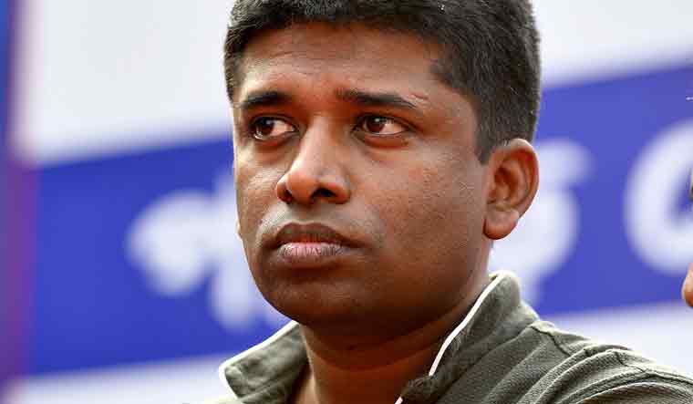 ಮಾಜಿ IAS ಕಣ್ಣನ್ ಗೋಪಿನಾಥನ್ ಅವರಿಗೆ ಕಾಶ್ಮೀರಿ ವಿದ್ಯಾರ್ಥಿಯಿಂದ ಭಾವನಾತ್ಮಕ ಪತ್ರ