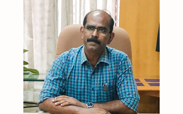 manivannan p transfer issue, govt act for big industrialist, very big opposition to transfer