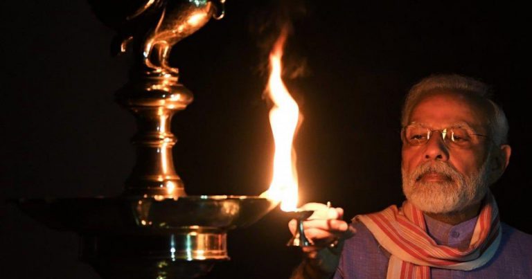 ಅತ್ಮಕ್ಕೆ ಬರ ಬಿದ್ದ ಆಡಳಿತದಲ್ಲಿ ಕೊರೊನಾ ಜೊತೆ ಬದುಕುವುದಾ ಕಲಿಯಬೇಕು.