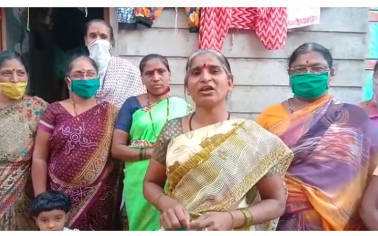 ಕಾರ್ಮಿಕರಿಗೆ ರೇಷನ್ ಕಿಟ್ ನೀಡಲು ಅರ್ಜಿ ತುಂಬಲು ಹೇಳಿದ ಶಾಸಕ: ಪ್ರಶ್ನಿಸಿದವರ ಮೇಲೆ ಪೊಲೀಸರಿಂದ ಧಮಕಿ!