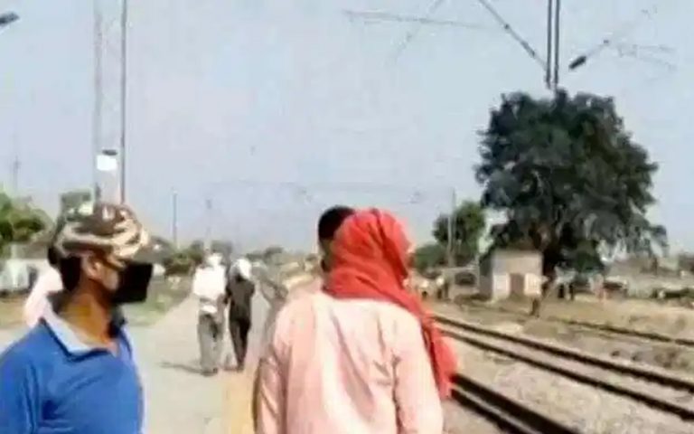 unable to take care of Family due to lockdown: UP man commits suicide, write suicide note