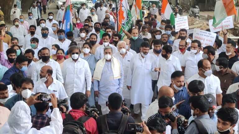 ಯಡಿಯೂರಪ್ಪ ಆಪರೇಷನ್ ಕಮಲದ ಪಿತಾಮಹ: ಸಿದ್ದರಾಮಯ್ಯ