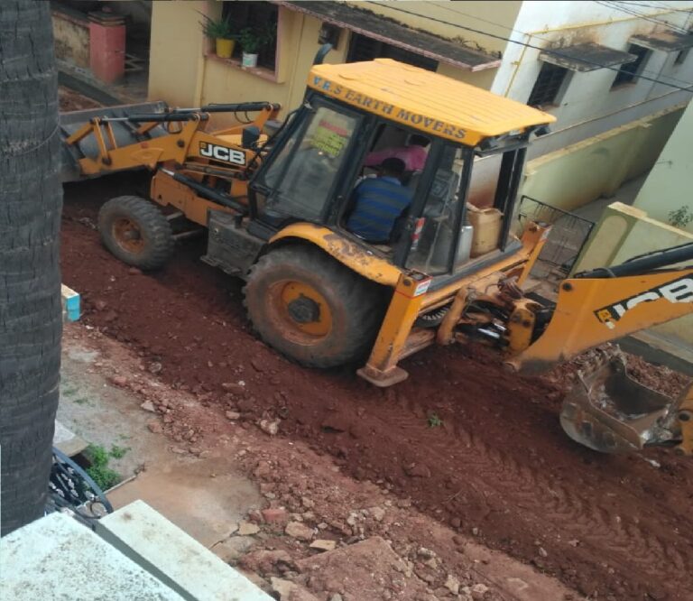 ಒಳಚರಂಡಿ ನಿರ್ಮಾಣ ಕಾಮಗಾರಿ: ಕ್ಯೂರಿಂಗ್‌ಗೆ ಮೊದಲೇ ಹಾಳಾದ ಛೇಂಬರ್‌ಗಳು