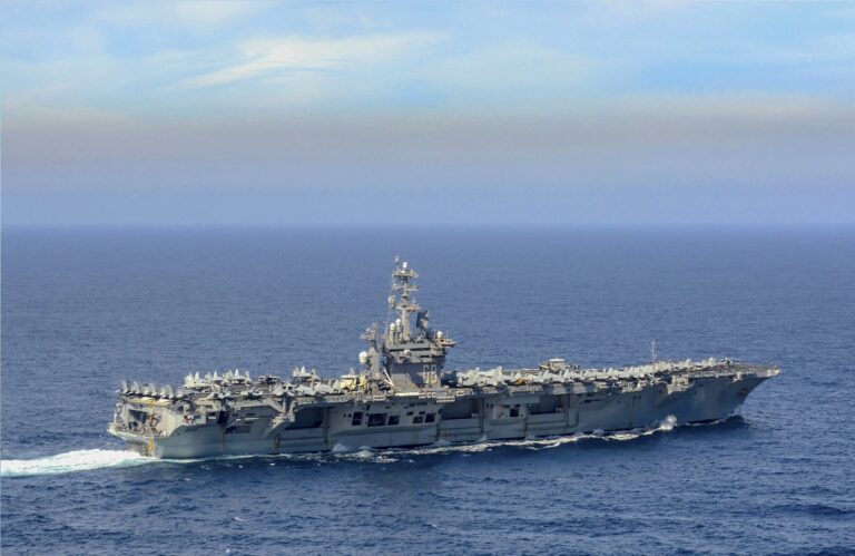 ಅಮೆರಿಕದ 2 ಪರಮಾಣು ಚಾಲಿತ ಯುದ್ಧನೌಕೆ ದಕ್ಷಿಣ ಚೀನಾ ಸಮುದ್ರದತ್ತ...!
