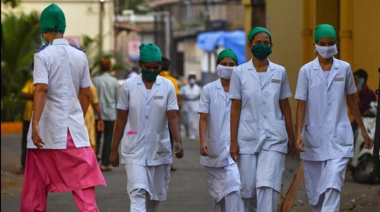 ಹೊಸದಾಗಿ ನೇಮಕಗೊಂಡ 209 ದಾದಿಯರಿಗೆ ಮೂರು ತಿಂಗಳ ಸಂಬಳ ಬಾಕಿ.