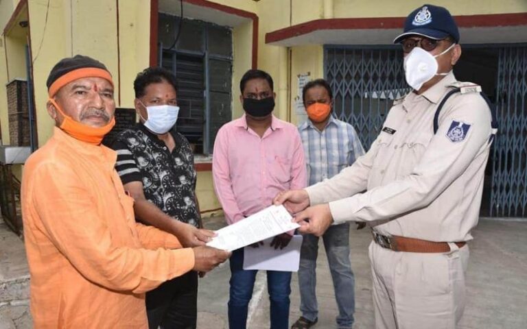 'ಆರ್‌ಎಸ್‌ಎಸ್ ಕಾರ್ಯಕರ್ತರು ಹಂದಿಗಳು' ಎಂದು ಪೋಸ್ಟ್ ಹಾಕಿದ್ದ ವಿದ್ಯಾರ್ಥಿಯ ಬಂಧನ