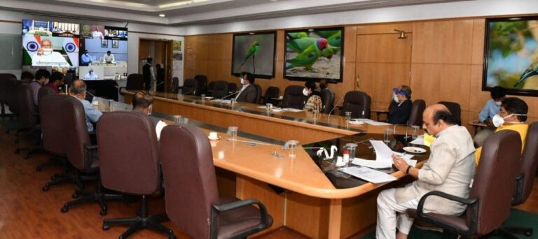 4,000 ಕೋಟಿ ನೆರೆ ಪರಿಹಾರ ಕೇಳಿದ ಕರ್ನಾಟಕ: ಪರಿಹಾರ ಹಣ ಘೋಷಿಸದ ಮೋದಿ!