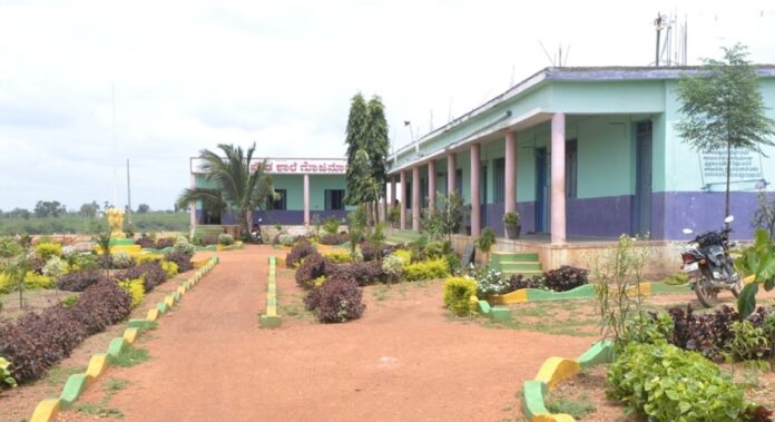 ಎಲೆಮರೆ-43: ಪರಿಸರ ಪ್ರಜ್ಞೆ, ಅತ್ಯಾಧುನಿಕ ತಾಂತ್ರಿಕತೆಯಿಂದ ದೇಶದ ಗಮನಸೆಳೆದ ಗೊಜನೂರು ಸರಕಾರಿ ಪ್ರೌಢಶಾಲೆ