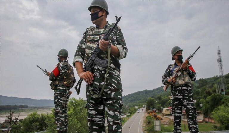 ಅರೆಸೈನಿಕ ಪಡೆಗಳ 10 ಸಾವಿರ ಸೈನಿಕರು ಜಮ್ಮು ಕಾಶ್ಮೀರದಿಂದ ವಾಪಾಸ್: ಗೃಹ ಸಚಿವಾಲಯ