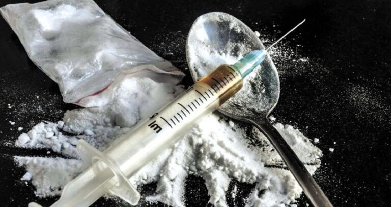 ಕನ್ನಡ ಚಿತ್ರರಂಗದಲ್ಲಿ, ಡ್ರಗ್ಸ್‌ ದಂಧೆ, ನಟಿಯರಿಂಲೇ ಹೆಚ್ಚು ಬೇಡಿಕೆ: ತನಿಖೆಯಿಂದ ಬಹಿರಂಗ