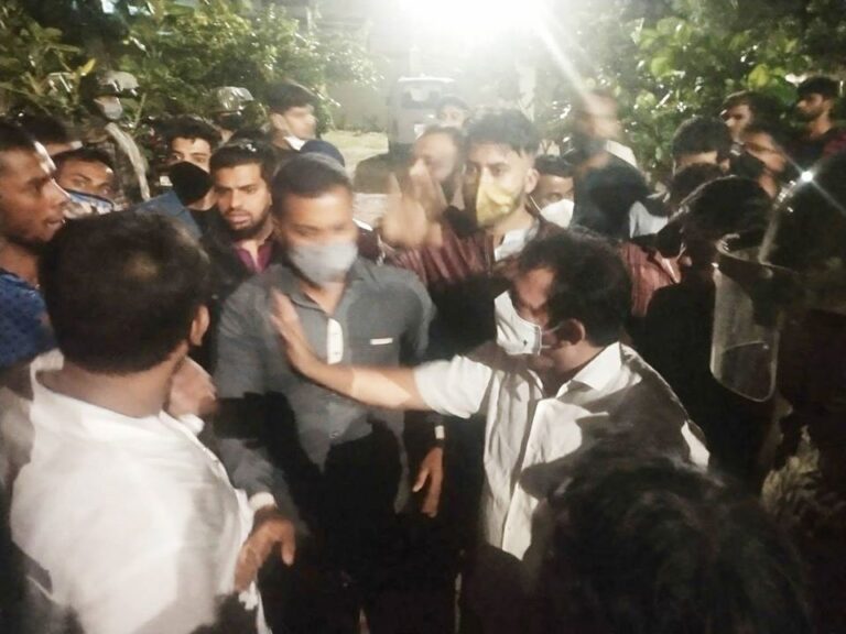 ಡಿ.ಜೆ ಹಳ್ಳಿಯಲ್ಲಿ ಗಲಭೆಯಾಗುತ್ತಿದ್ದಾಗ ಮುಸ್ಲಿಂ ಮುಖಂಡರು ಏನು ಮಾಡುತ್ತಿದ್ದರು?