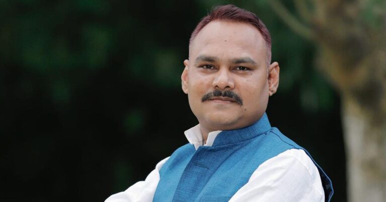 ಪೊಲೀಸ್ ಪರೀಕ್ಷೆಯ ಪ್ರಶ್ನೆಪತ್ರಿಕೆ ಸೋರಿಕೆ: ದಿಬೇನ್ ದೇಕಾ, ಮಾಜಿ ಡಿಐಜಿ ಪಿ.ಕೆ.ದತ್ತಾಗೆ ನೋಟೀಸ್