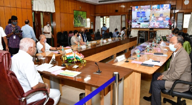 ಪ್ರವಾಹ ಭೀತಿ: ರೈತರಿಗೆ ತೊಂದರೆಯಾಗದಂತೆ ನೋಡಿಕೊಳ್ಳುತ್ತೇವೆ- ಸಿಎಂ ಯಡಿಯೂರಪ್ಪ