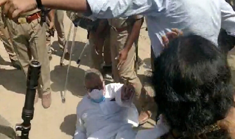 ಯುಪಿ ಪೊಲೀಸರ ಅಟ್ಟಹಾಸ: ಮಹಿಳಾ ಸಂಸದೆಯನ್ನು ದೂಡಿ, ಡೆರೆಕ್ ಒಬ್ರಿಯೆನ್‌ರನ್ನು ನೆಲಕ್ಕೆ ಬೀಳಿಸಿದ ಪುರುಷ ಪೊಲೀಸರು