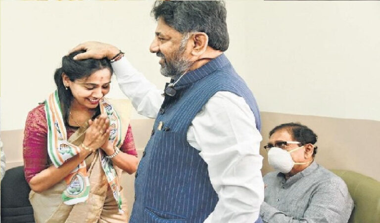 ನೀತಿಸಂಹಿತೆ ಉಲ್ಲಂಘನೆ ಆರೋಪ: RR ನಗರ ಕಾಂಗ್ರೆಸ್ ಅಭ್ಯರ್ಥಿ ಕುಸುಮಾ ವಿರುದ್ಧ ಪ್ರಕರಣ ದಾಖಲು