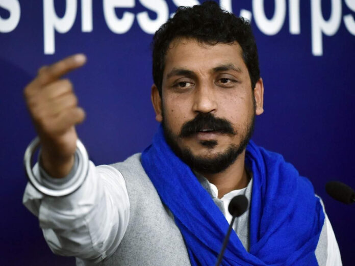 ತನ್ನ ಜಾತಿಯವರನ್ನು ಉಳಿಸಲು ಯೋಗಿ ನನ್ನ ಮೇಲೆ ಆರೋಪಿಸಿದ್ದಾರೆ: ಚಂದ್ರಶೇಖರ್ ಆಜಾದ್