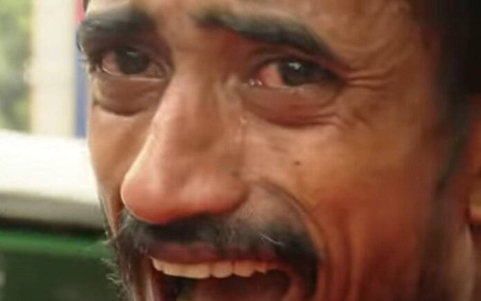 ಫ್ಯಾಕ್ಟ್‌ಚೆಕ್: ತನ್ನ ರಿಕ್ಷಾ ಕಸಿದುಕೊಂಡಿದ್ದಕ್ಕೆ ಚಾಲಕನೊಬ್ಬ ಅಳುತ್ತಿರುವ ವೀಡಿಯೋ ಭಾರತದ್ದೇ?