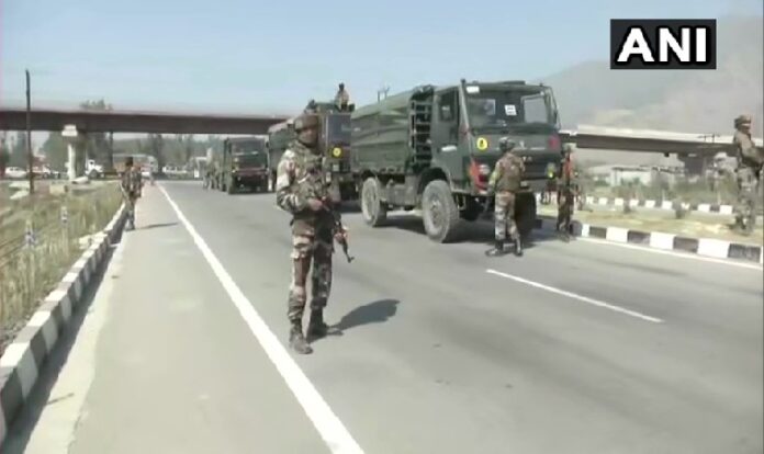 ಉಗ್ರರು- ಭಾರತೀಯ ಸೈನಿಕರ ನಡುವೆ ಗುಂಡಿನ ಚಕಮಕಿ- 4 ಸೈನಿಕರು ಹುತಾತ್ಮ