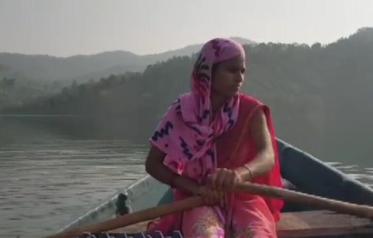 ಕಾರ್ಯಕರ್ತೆ