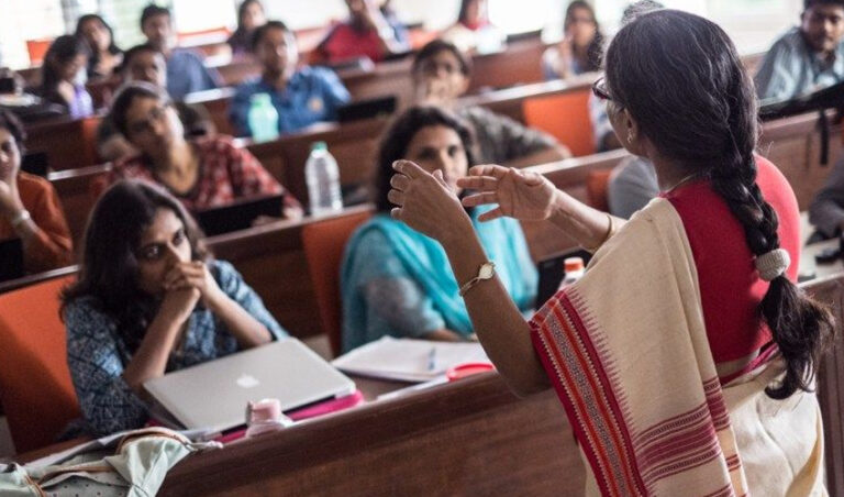 ಸಿಬಿಸಿಎಸ್ ಪದ್ಧತಿ : ಉನ್ನತ ಶಿಕ್ಷಣದಲ್ಲಿ ಕನ್ನಡಕ್ಕೆ ಕುತ್ತು