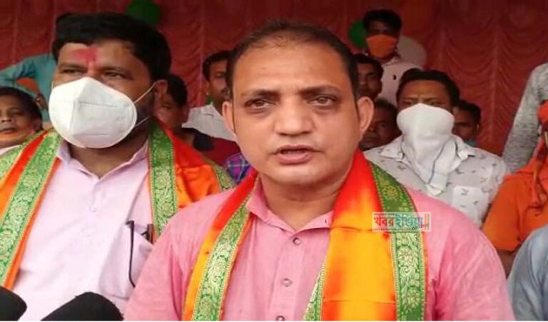 ಪ. ಬಂಗಾಳ: ಪೊಲೀಸರಿಂದ ಬೂಟು ನೆಕ್ಕಿಸುತ್ತೇವೆ ಎಂದ ಬಿಜೆಪಿ ಮುಖಂಡ