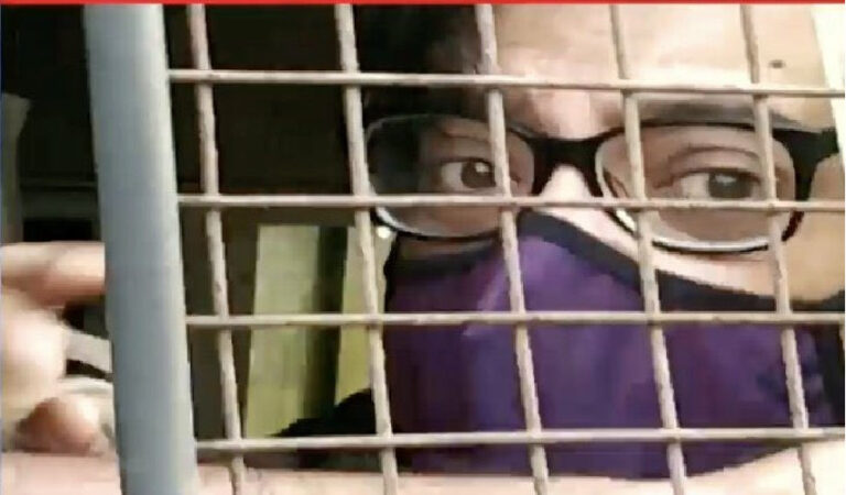 ಅರ್ನಾಬ್ ಬಂಧನ: ಸಾಮಾಜಿಕ ಮಾಧ್ಯಮಗಳಲ್ಲಿ ಭುಗಿಲೆದ್ದ ಪರ-ವಿರೋಧದ ಚರ್ಚೆ!