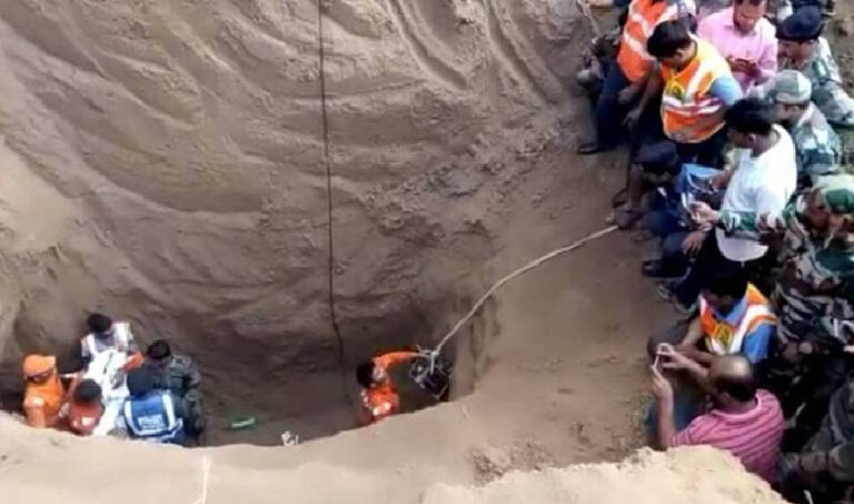 ಮಧ್ಯಪ್ರದೇಶ: ರಕ್ಷಣಾ ಕಾರ್ಯ ವಿಫಲ, ಕೊಳವೆ ಬಾವಿಗೆ ಬಿದ್ದಿದ್ದ ಬಾಲಕ ಸಾವು