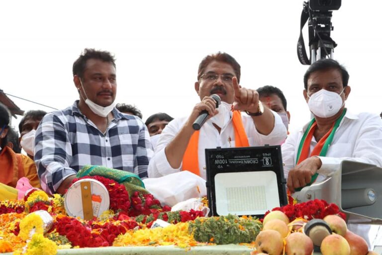 ಆರ್.ಆರ್ ನಗರ ಉಪಚುನಾವಣೆ; ಪ್ರಚಾರದಲ್ಲಿ ಪಾಲ್ಗೊಂಡಿದ್ದ ನಟ ದರ್ಶನ್ ವಿರುದ್ದ ದೂರು ದಾಖಲು