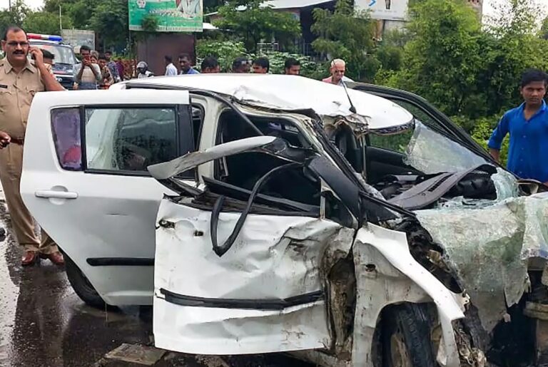 ಅಪಘಾತಕ್ಕೀಡಾಗಿದ್ದ ಉನ್ನಾವ್ ಅತ್ಯಾಚಾರ ಸಂತ್ರಸ್ತೆ ಪರ ವಕೀಲ ಸಾವು