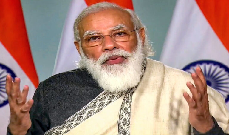 ಕೆಲವರು ನನಗೆ ಪ್ರಜಾಪ್ರಭುತ್ವದ ಪಾಠ ಕಲಿಸಲು ಬಯಸುತ್ತಿದ್ದಾರೆ: ತಿರುಗೇಟು ನೀಡಿದ ಪ್ರಧಾನಿ