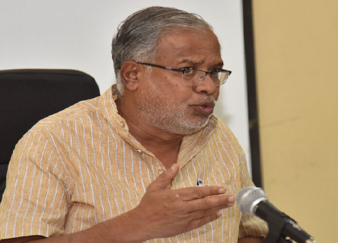 ಸಿದ್ದರಾಮಯ್ಯ ಅವರನ್ನು ಛೇಡಿಸಿದ ಸುರೇಶ್‌ ಕುಮಾರ್: ತರಾಟೆಗೆ ತೆಗೆದುಕೊಂಡ ಟ್ವಿಟ್ಟಿಗರು!