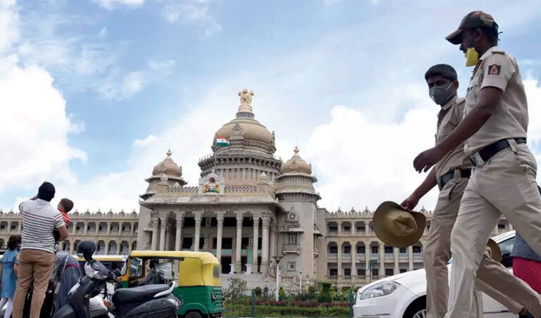 2020: ಕರ್ನಾಟಕ ತನ್ನನ್ನು ತಾನು ಕಳೆದುಕೊಂಡ ವರ್ಷ