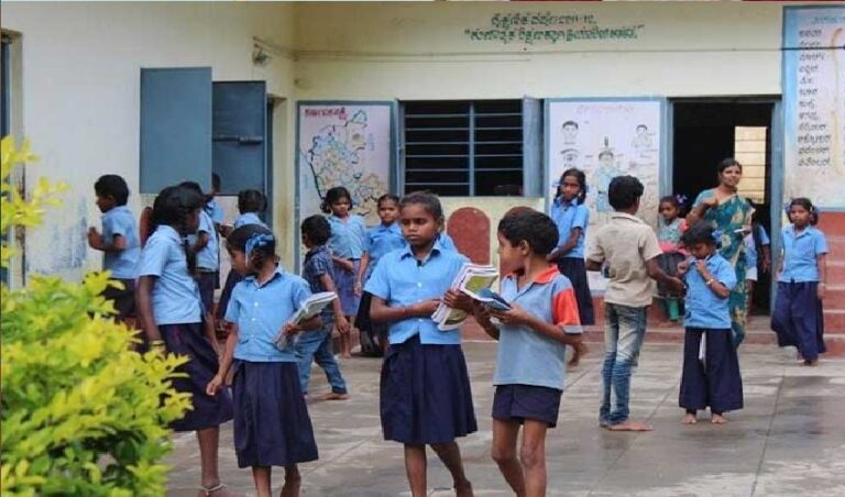 ಶಾಲೆ ಆರಂಭಿಸದ ಶಿಕ್ಷಣ ಸಚಿವರು ರಾಜೀನಾಮೆ ನೀಡಲಿ: ಸಂಘಟನೆಗಳ ಆಗ್ರಹ