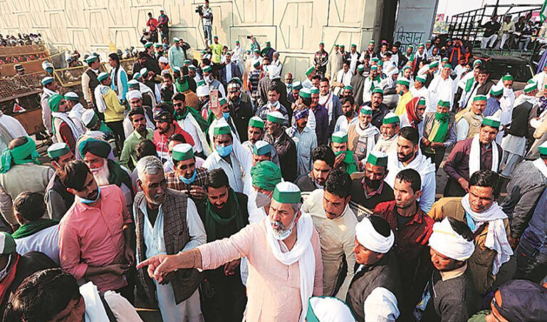 ಟಿಕಾಯತ್ ಮನವಿಗೆ ಭಾರೀ ಬೆಂಬಲ: ರೈತರೊಟ್ಟಿಗೆ ದನಿಗೂಡಿಸಿದ ಸಹಸ್ರಾರು ಸಂಖ್ಯೆಯ ಯುವಜನತೆ