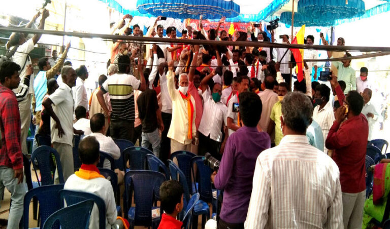 22 ನೇ ಜಿಲ್ಲಾ ಕನ್ನಡ ಸಾಹಿತ್ಯ ಸಮ್ಮೇಳನ ಬಿಟ್ಟು 23ನೇ ಸಮ್ಮೇಳನ ಆಚರಣೆ: ಕಪ್ಪು ಪಟ್ಟಿ ಪ್ರದರ್ಶನ