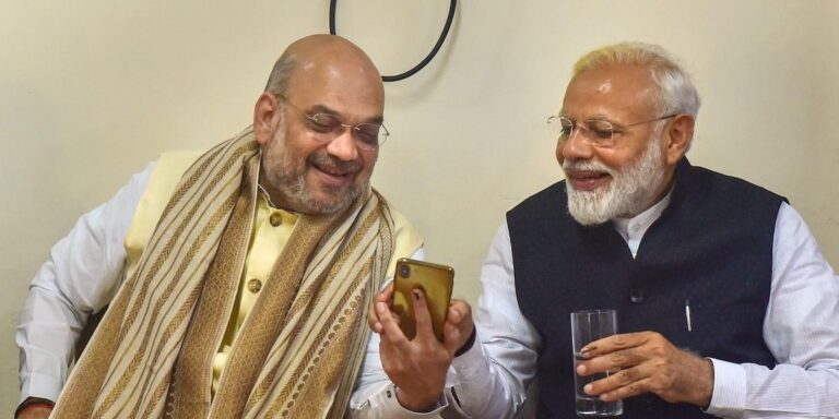 ‘ಸಾಹೇಬ್’ಗಾಗಿ ಆರ್ಕಿಟೆಕ್ಟ್ ಯುವತಿಯ ಮೇಲೆ ಗೂಢಚರ್ಯೆ ನಡೆಸಿದ್ದು ಹೇಗೆ? ಪುಸ್ತಕದಲ್ಲಿ ಬಹಿರಂಗ!